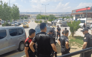 Akrabalık Kavgası